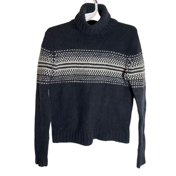 Express Turtleneck Sweater‎ - Picture 1 of 5
